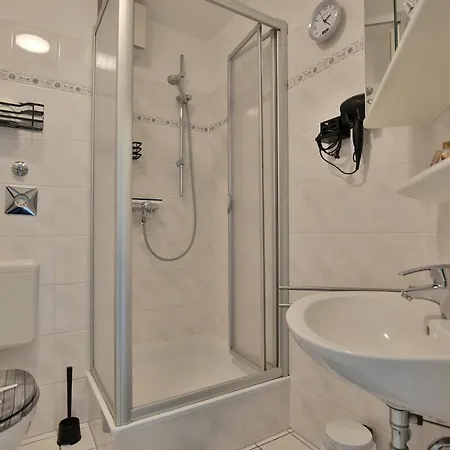 Gorch-fock-strasse 16 Gorch-fock-str 16 4 * טימנדורפר שטרנד