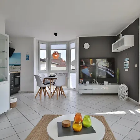 Gorch-fock-strasse 16 Gorch-fock-str 16 4 טימנדורפר שטרנד